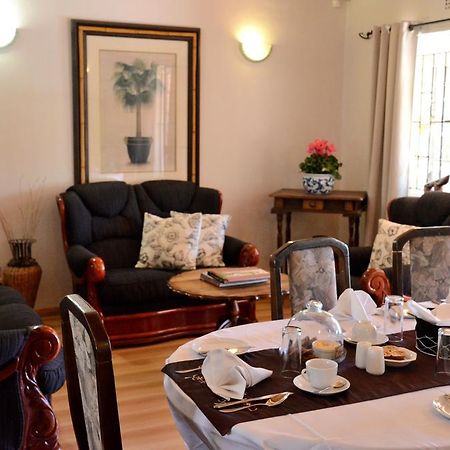 Simonsberg Guest House Stellenbosch Bagian luar foto
