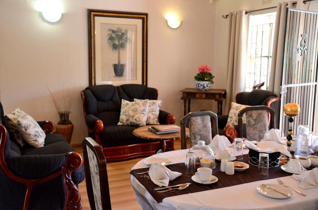 Simonsberg Guest House Stellenbosch Bagian luar foto